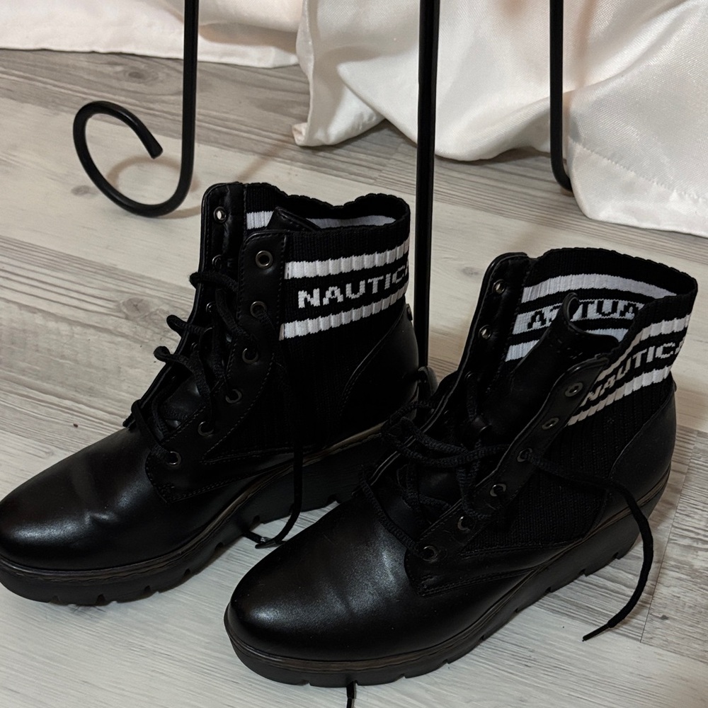 Nautica Women's Black Lace-Up Combat Boots